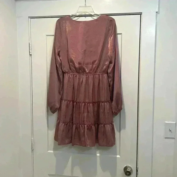 Andree by Unit light plum colored dress size medium. - Picture 6 of 7
